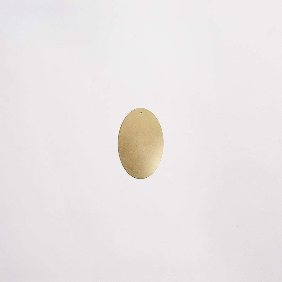 cle_tile_et_shimmer_brass_oval_6x3.86_overhead_single_thumbnail_900x900_607e61bb-7ddd-4318-b1bc-fea3fee70ae7.jpg