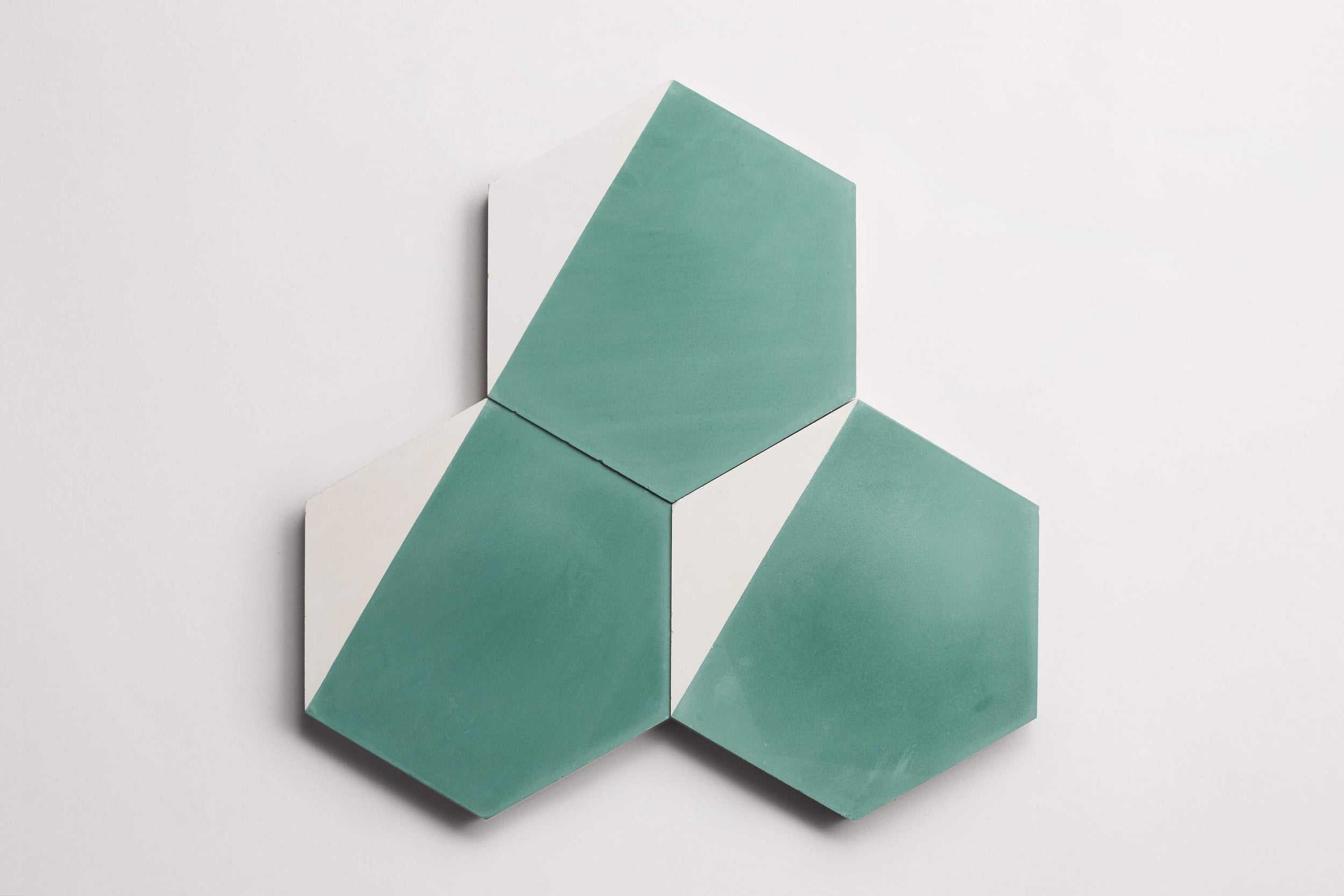 cle_tile_cement_hex_clip_kelly_white_clip__overhead_3up_main_3600x2400_d59911d7-370b-4e13-8571-5bbed4bfe664.jpg