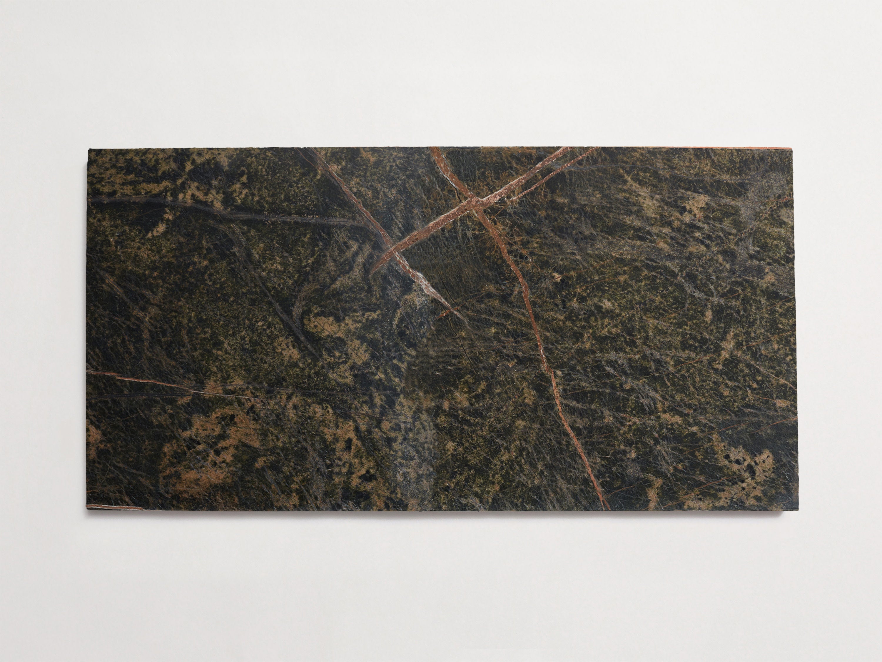 Lapidary stone tile | 24 x 12 | Galician Green | Honed | clé
