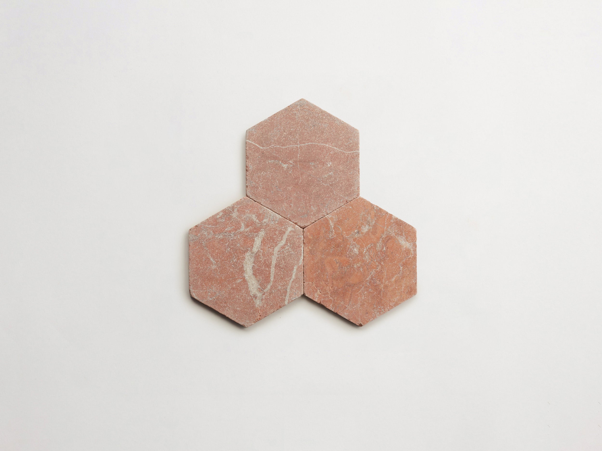 cle-tile-stone-tumbled-lapidary-rojo-alicante-hex-3up-3000x2250-300dpi .jpg