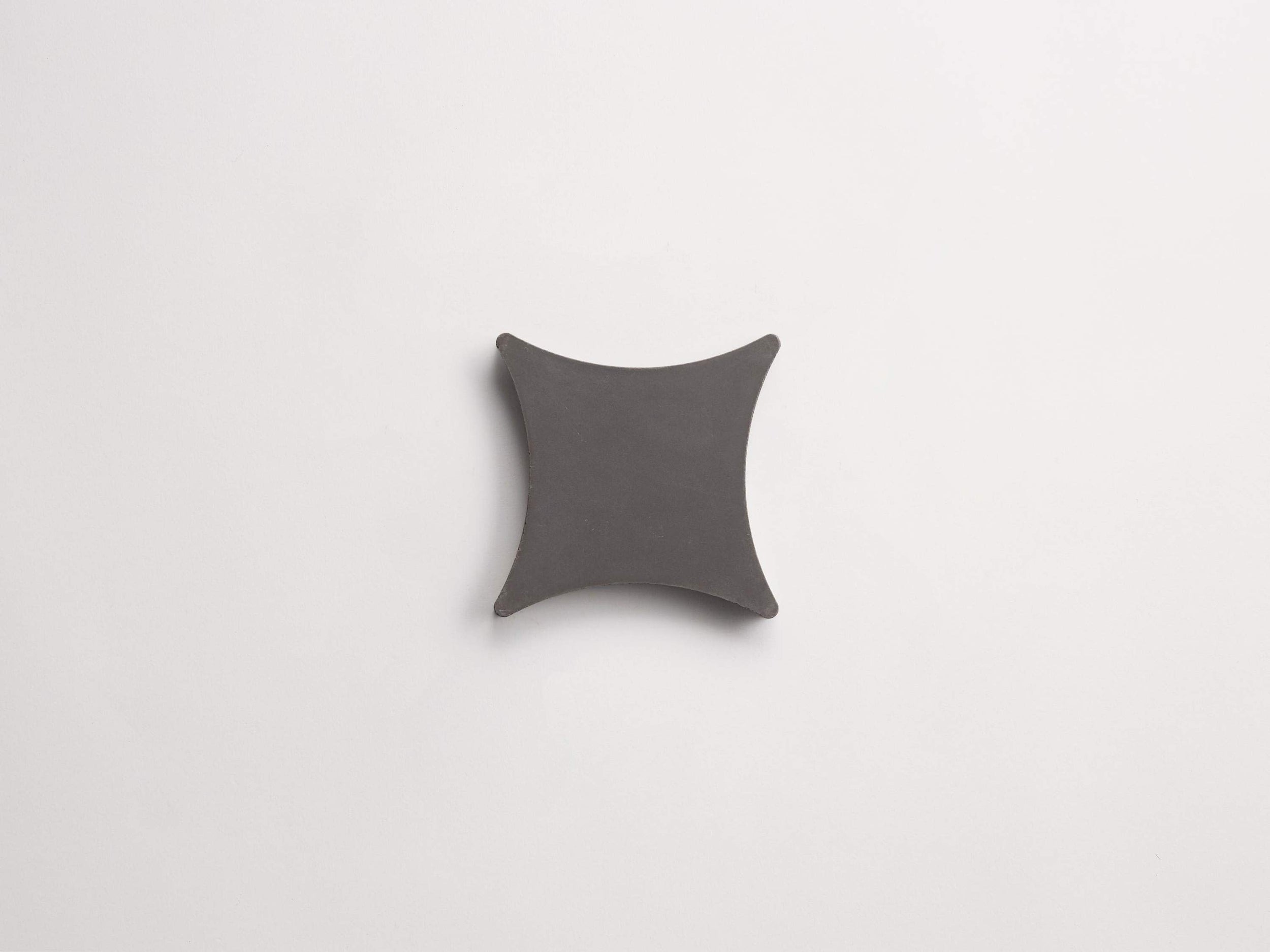 c29106_cle_tile_cement_shapes_losange_single_charcoal_3.0_3000x2250_405c5462-fa5d-49a5-9ee6-75577a3fc5c1.jpg