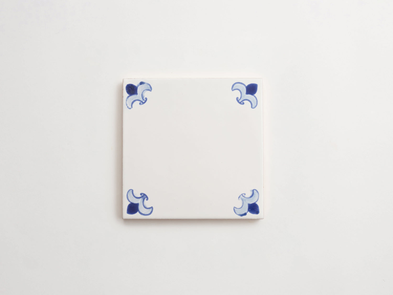 17th century mezza~corners