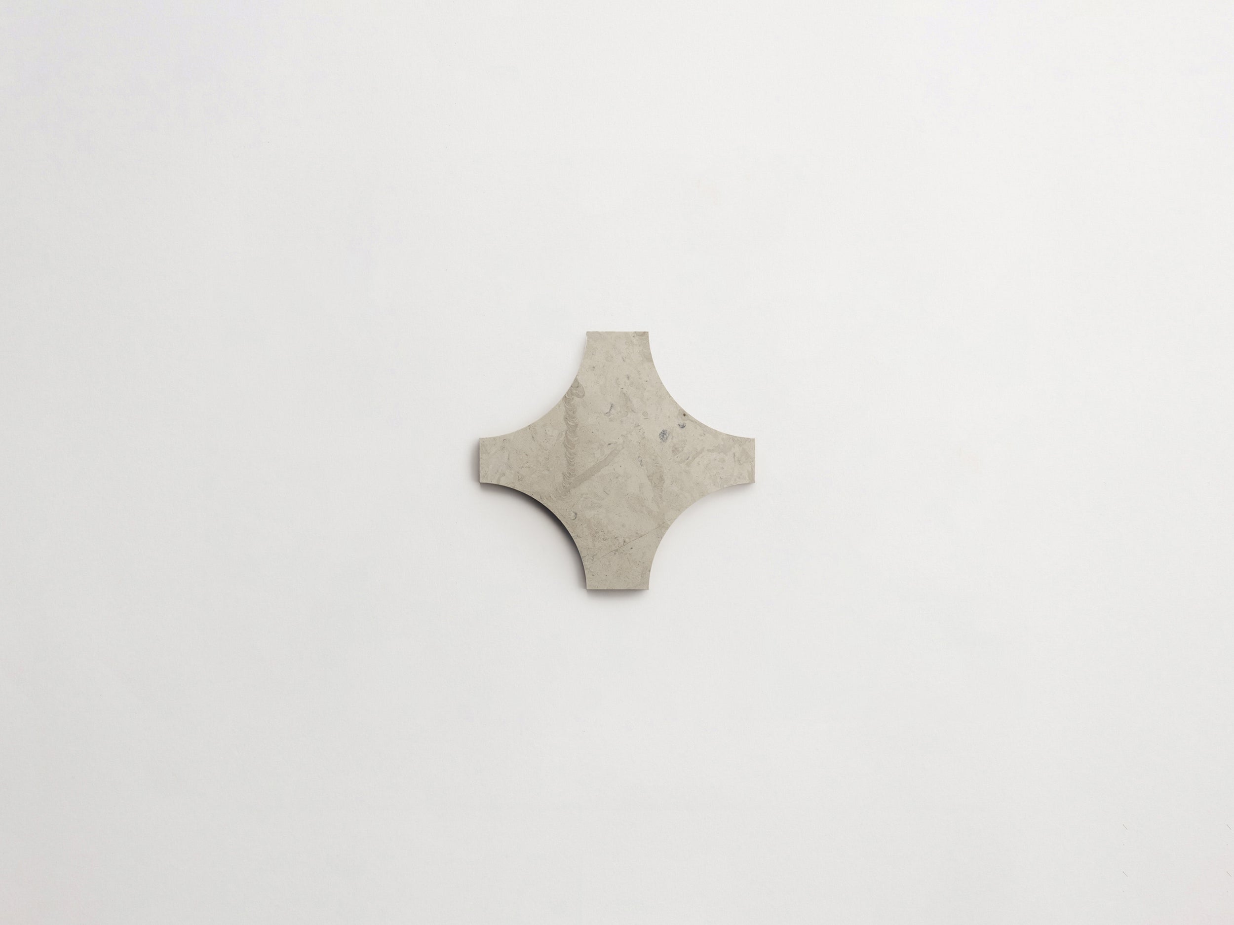 CC0078-cle-tile-cristina-celestino-stone-moscova-cross-alpaca-grey-3000x2250-300dpi.jpg