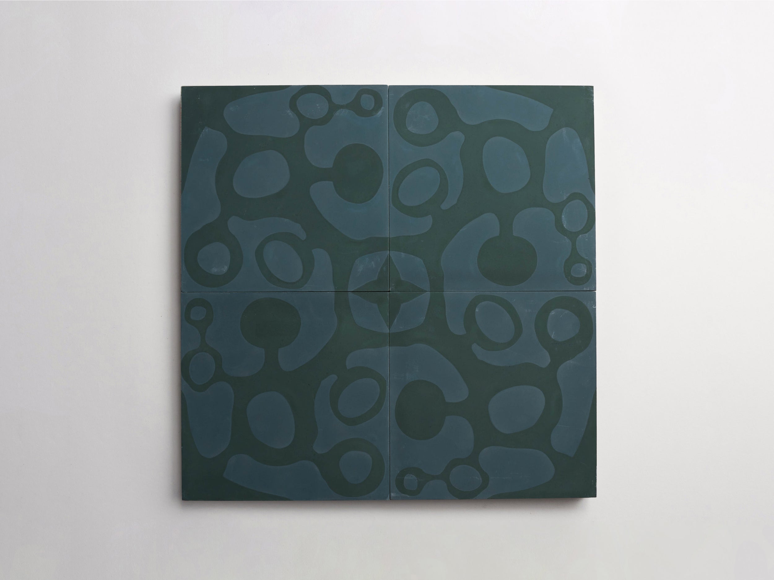 AC10283-cle-tile-cement-artist-collection-ruan-hoffman-arrow-dynamic-mallard-forest-4up-3000x2250-300dpi.jpg