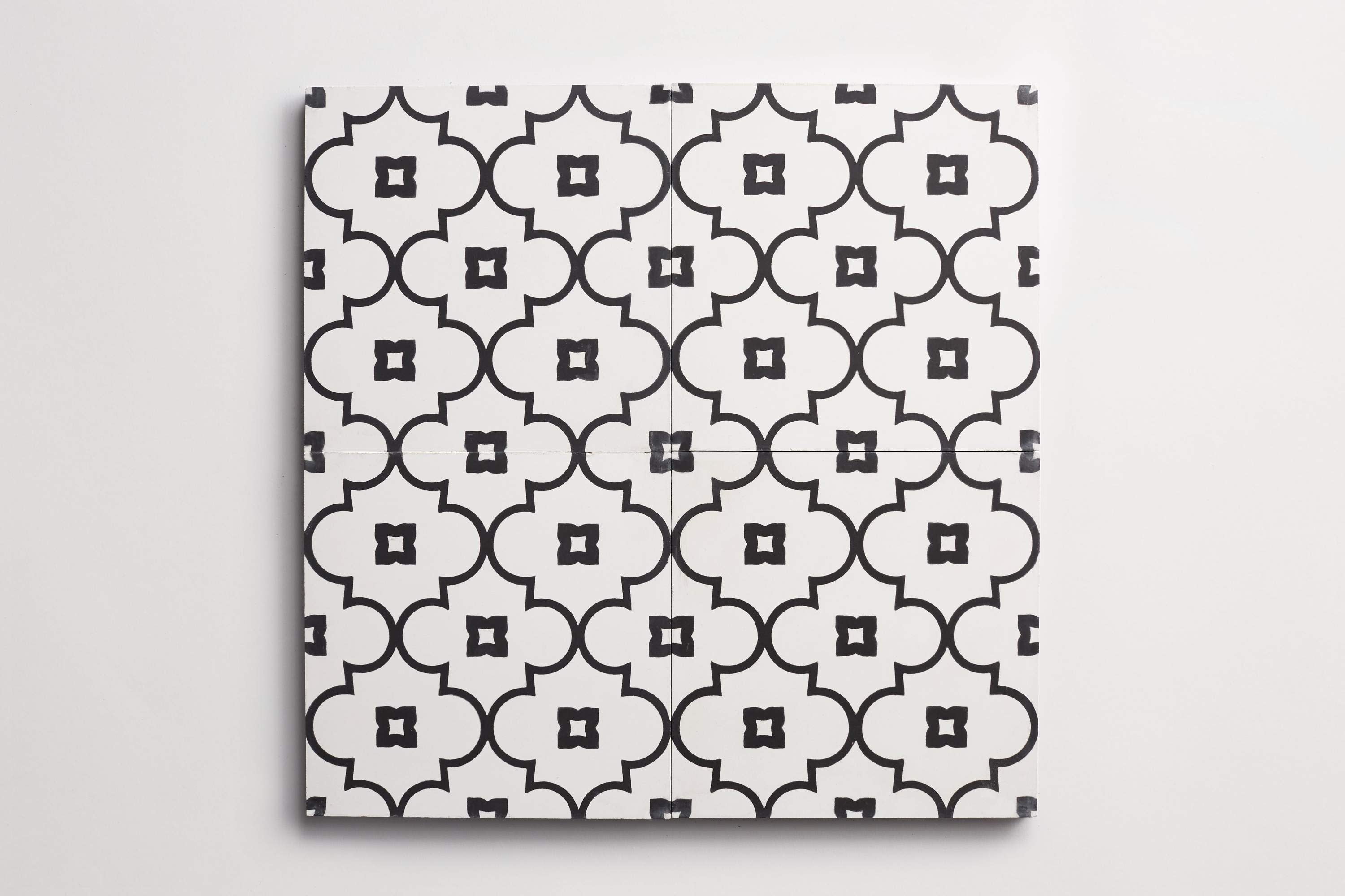 clé tile | cement | moroccan 2 | petite arabesque | black