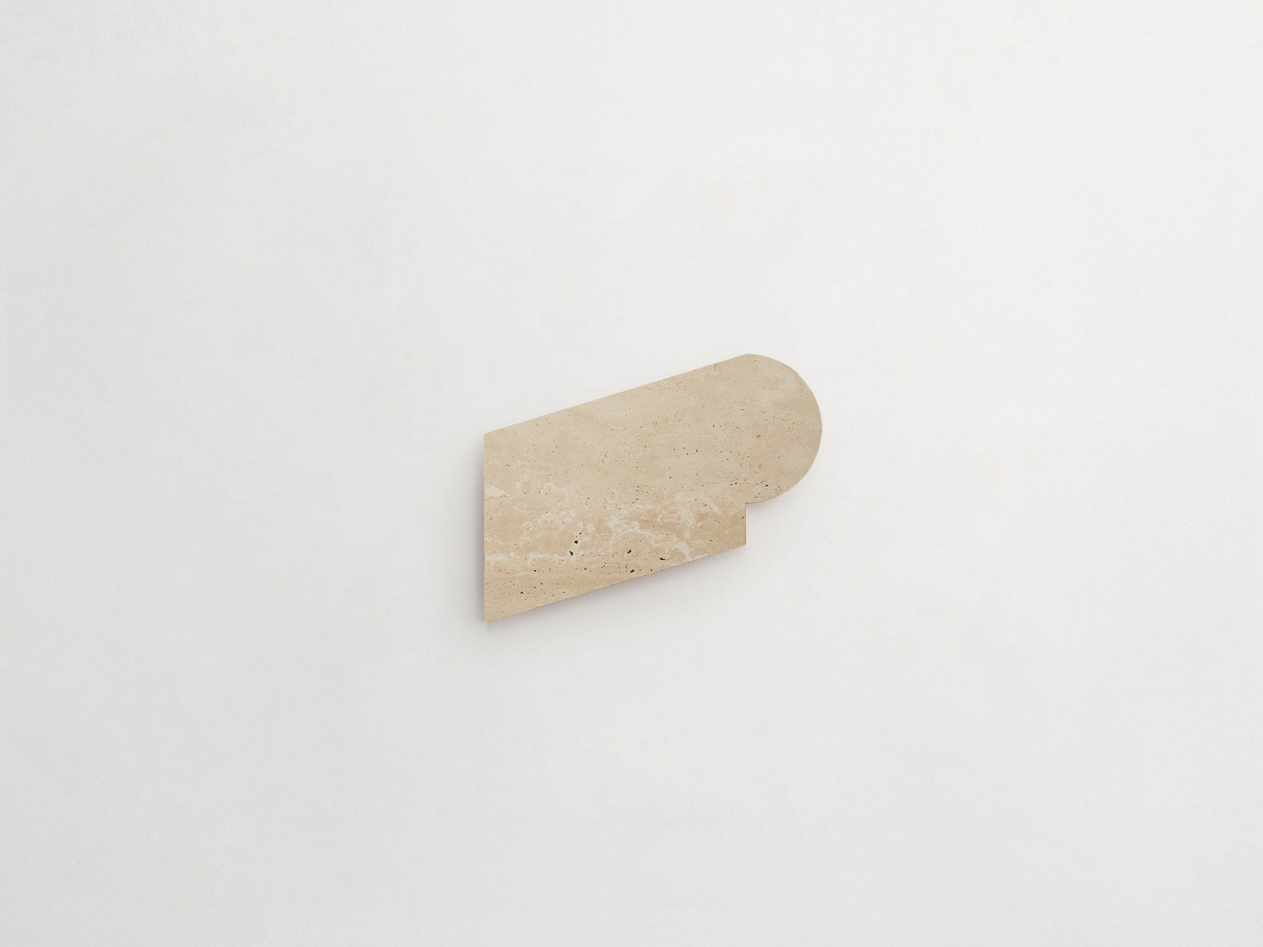 CC0075-cle-tile-cristina-celestino-stone-palestro-oval-right-beige-travertine-3000x2250-300dpi.jpg