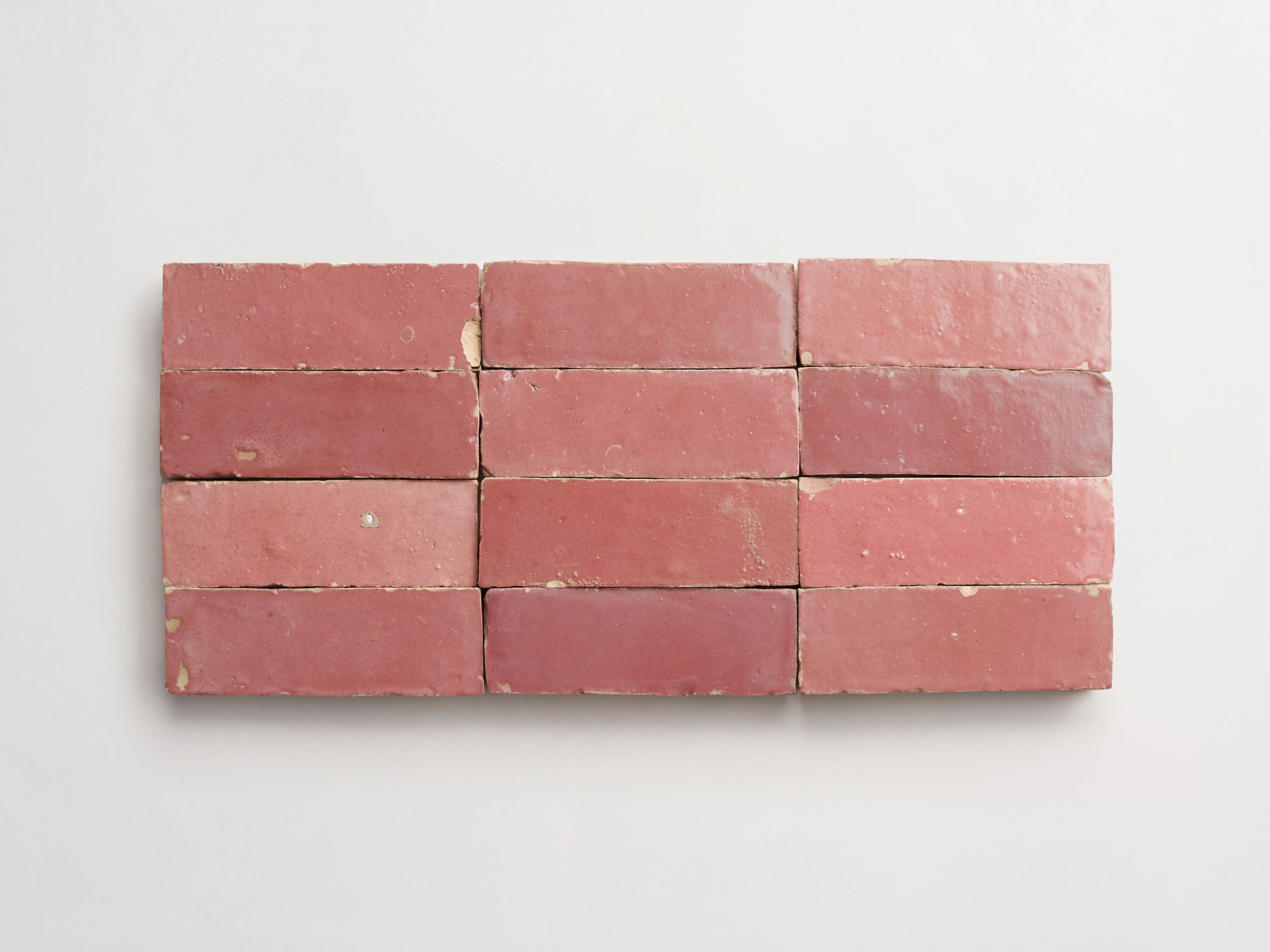 ピンクの猫  MTM Zegna パステル（Pastel）（メンズ、レディース、キッズ）カワチ のびねこ