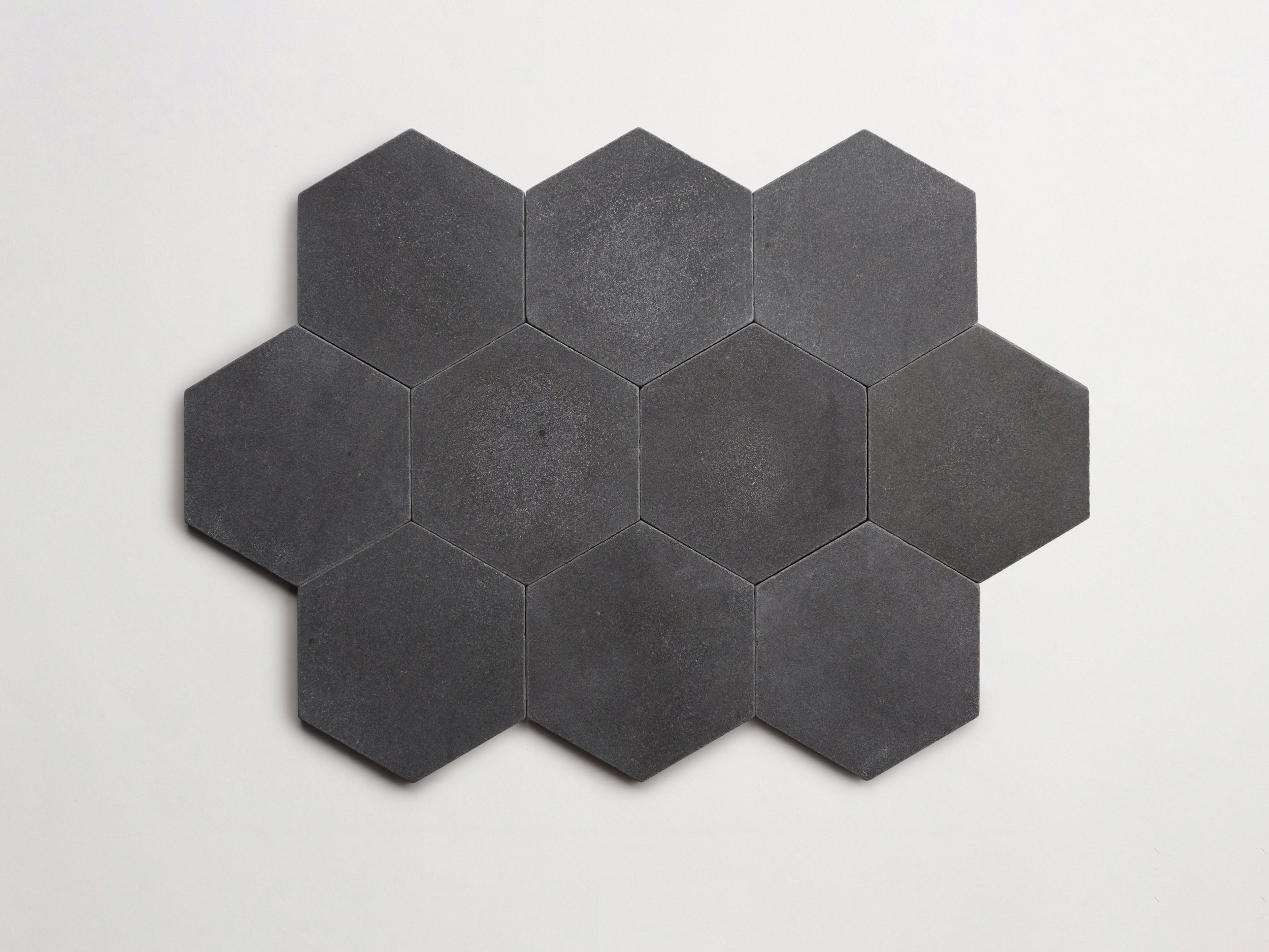 cle-tile-stone-tumbled-lapidary-hex-10up-warm-black-3000x2250-300dpi.jpg