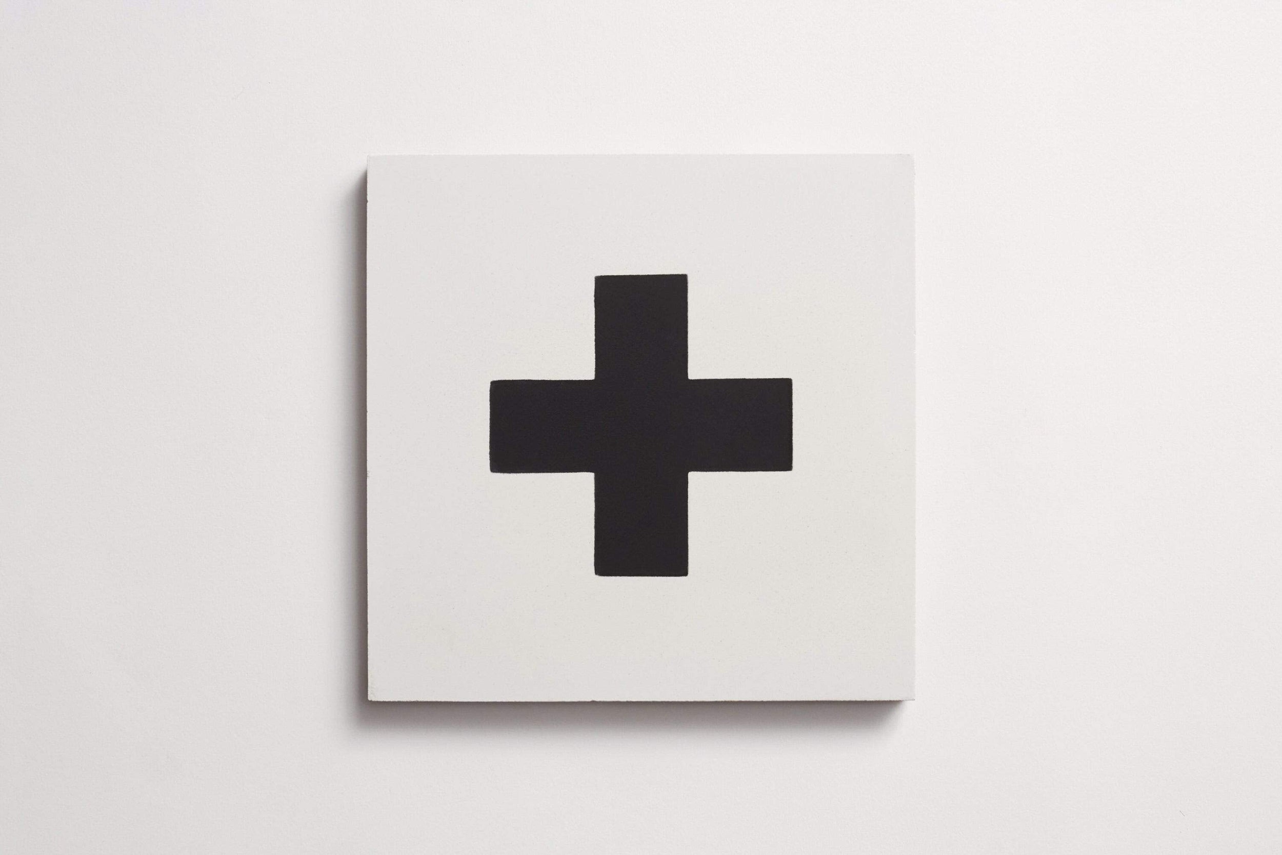 c_e_cement_swiss_cross_black_white_square_c22723-main.jpg