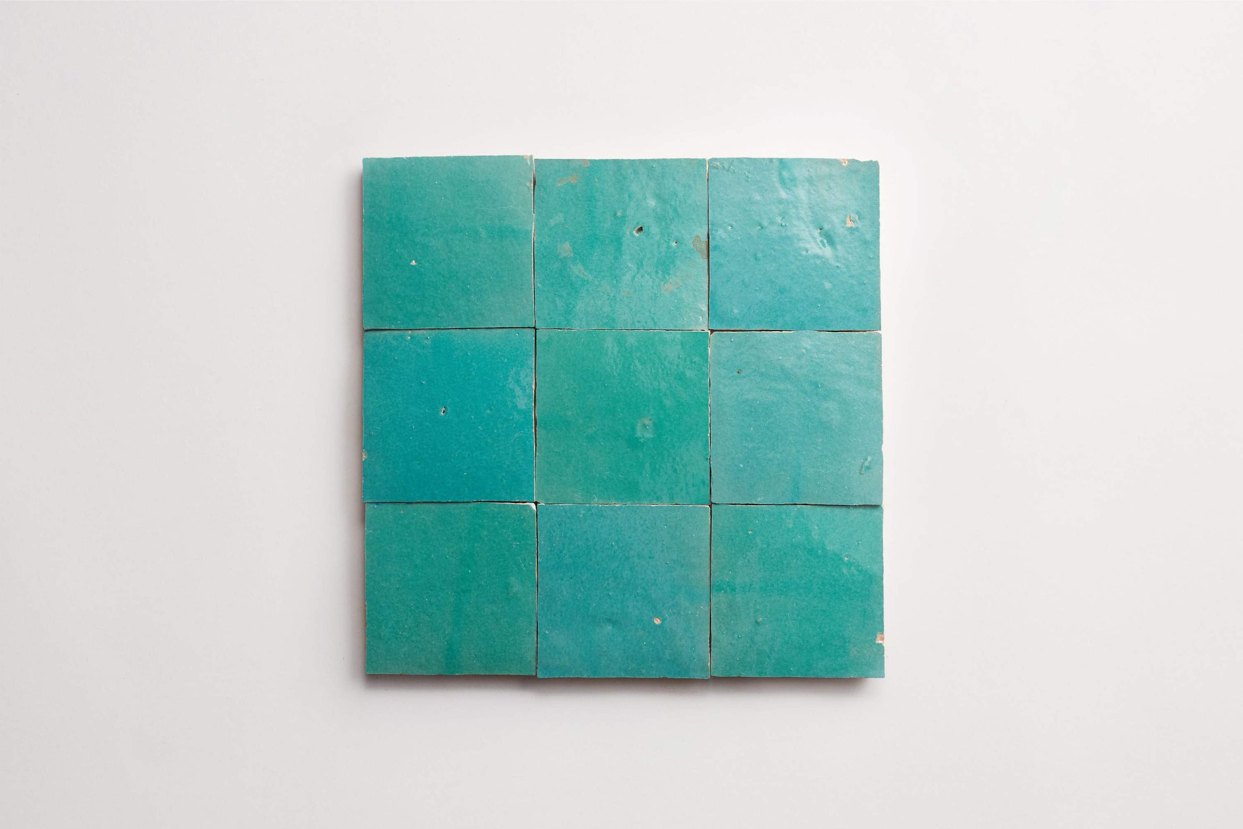 z10033_cle_tile_zellige_forgottenturquiose_9up_overhead_main_3600x2400_5_1.jpg