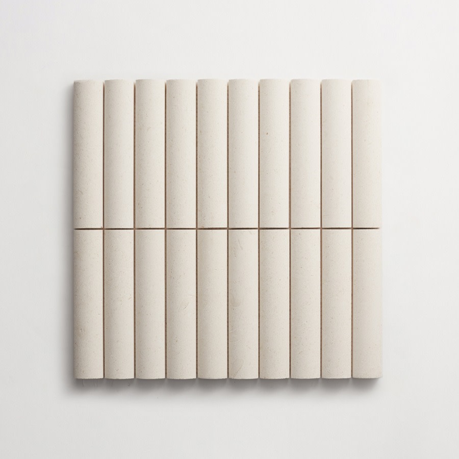 rounded white 3d-tile | limestone | cabochon short | clé
