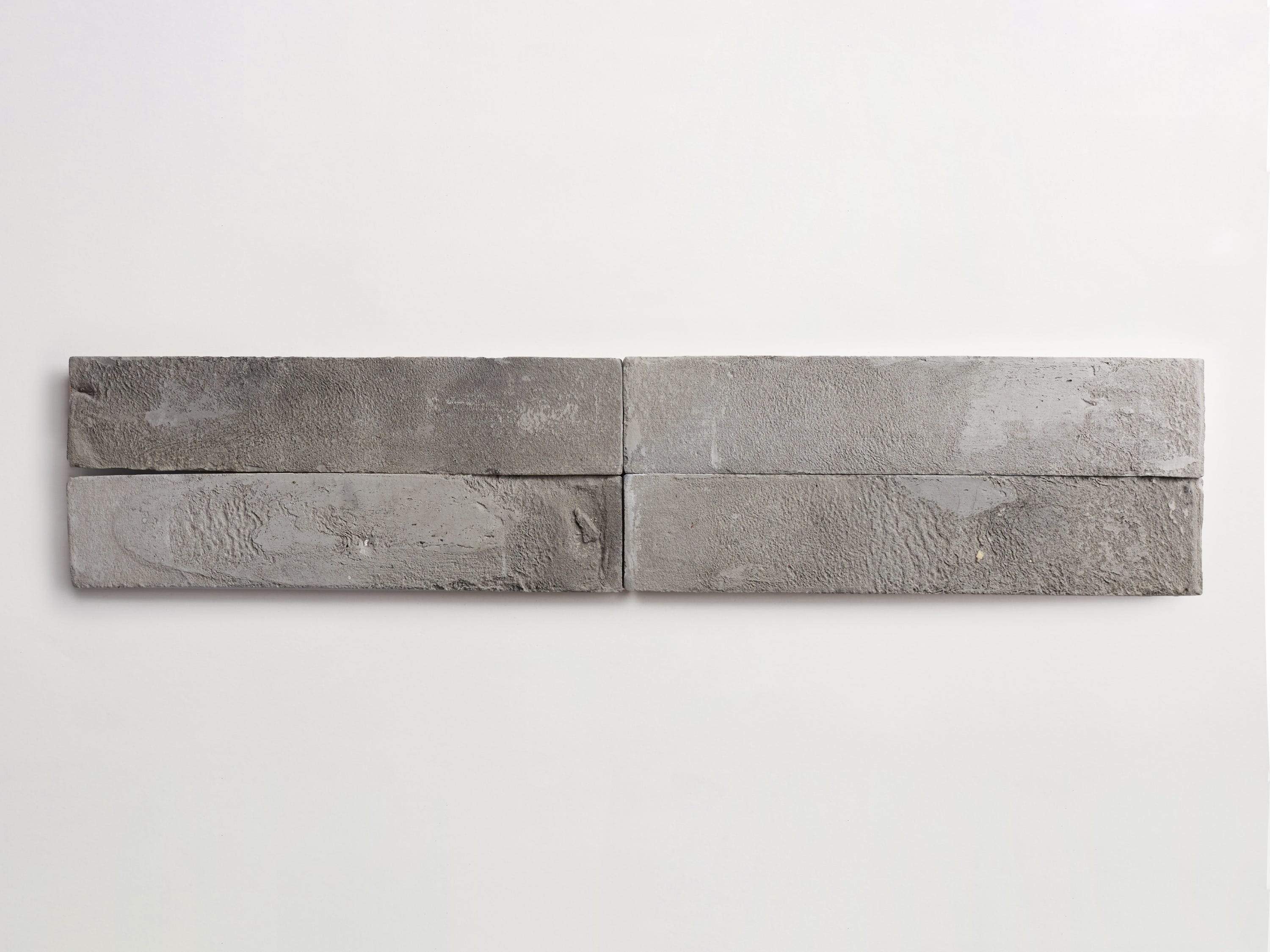 fornace brioni + cristina celestino | grey cotto Ø1 | listello