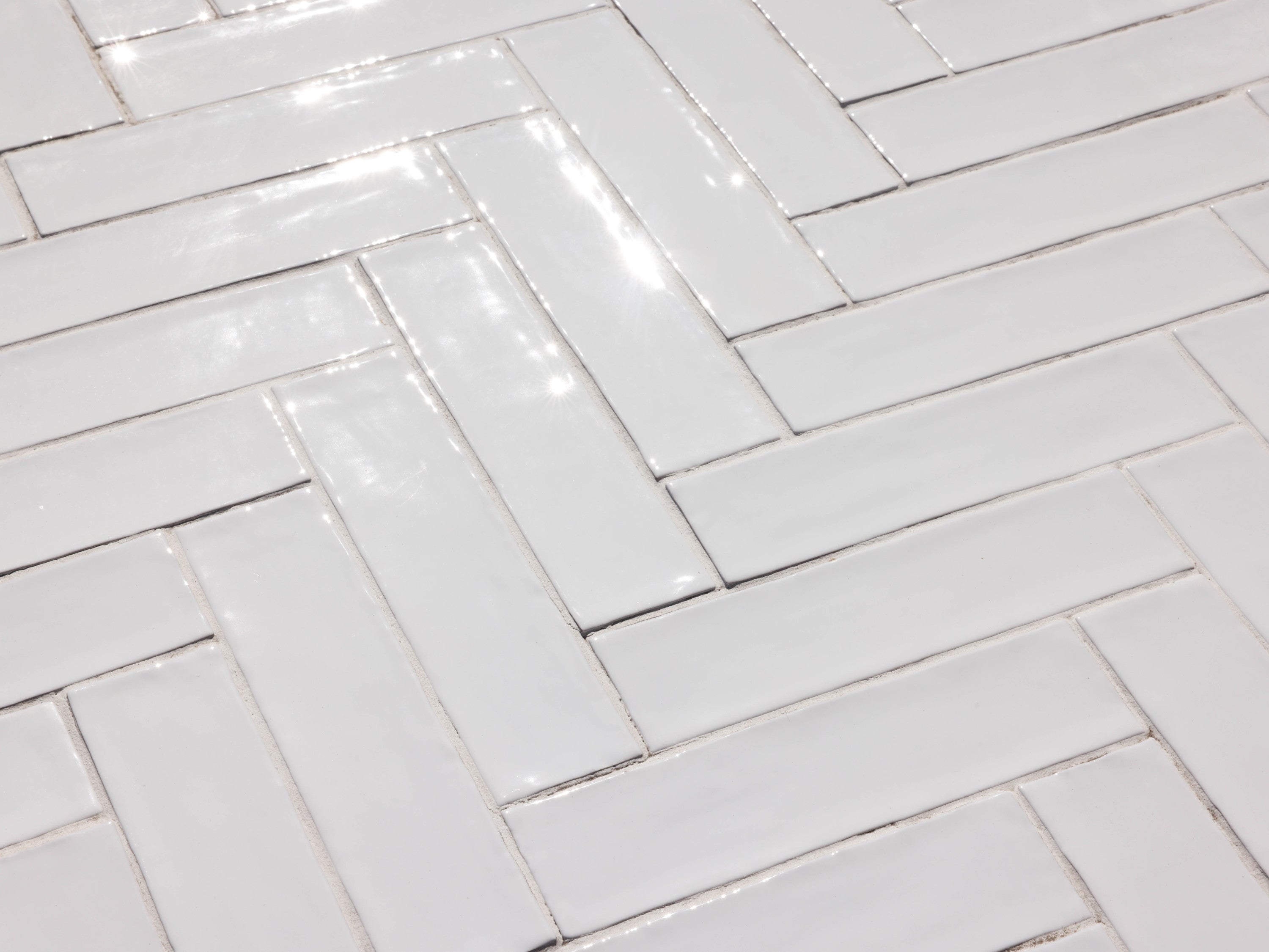 Basic Terracotta Tile | 8x2 | gloss White | clé Tile