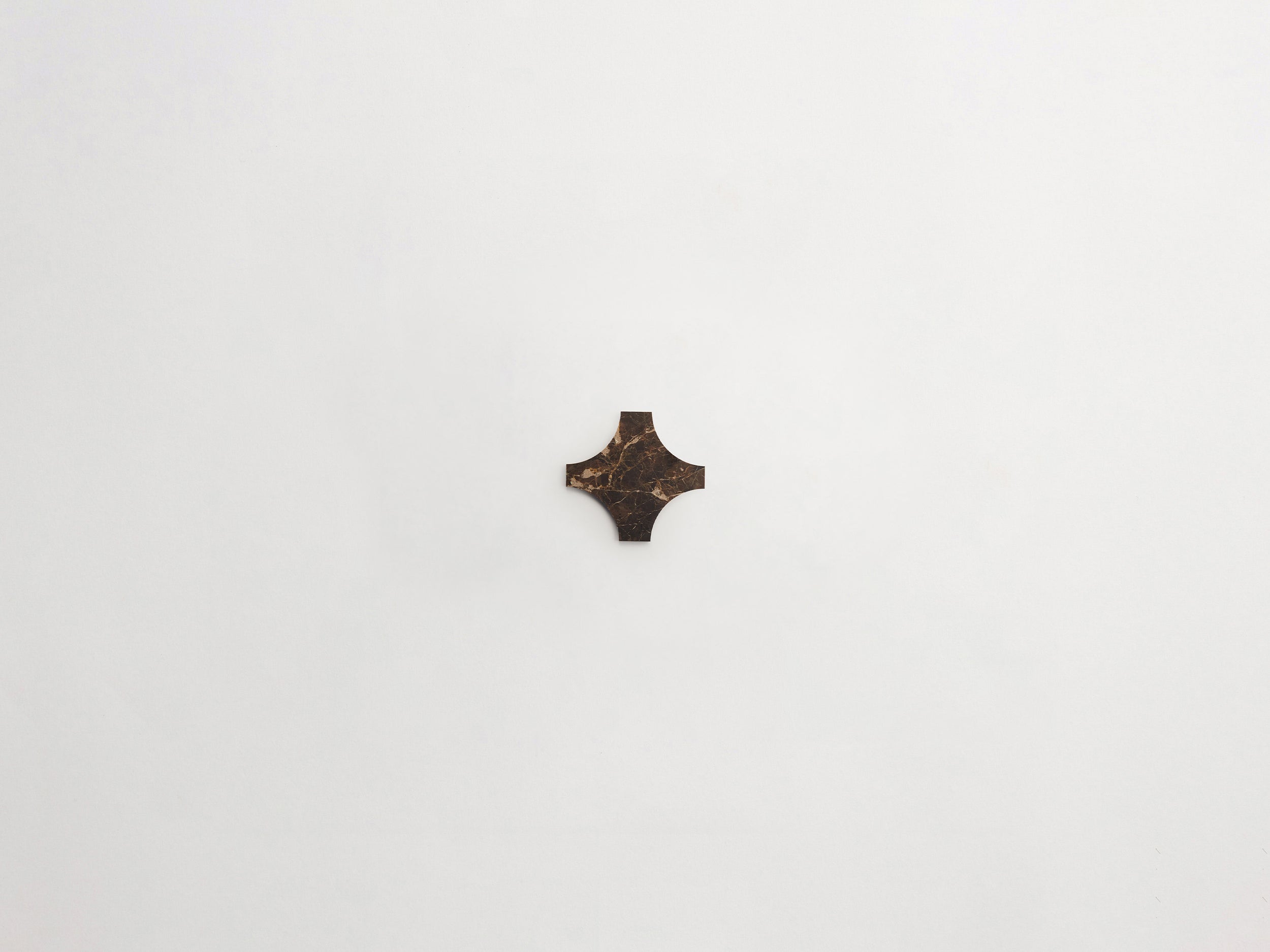 CC0049-cle-tile-cristina-celestino-stone-palestro-cross-iberian-chocolate-3000x2250-300dpi.jpg