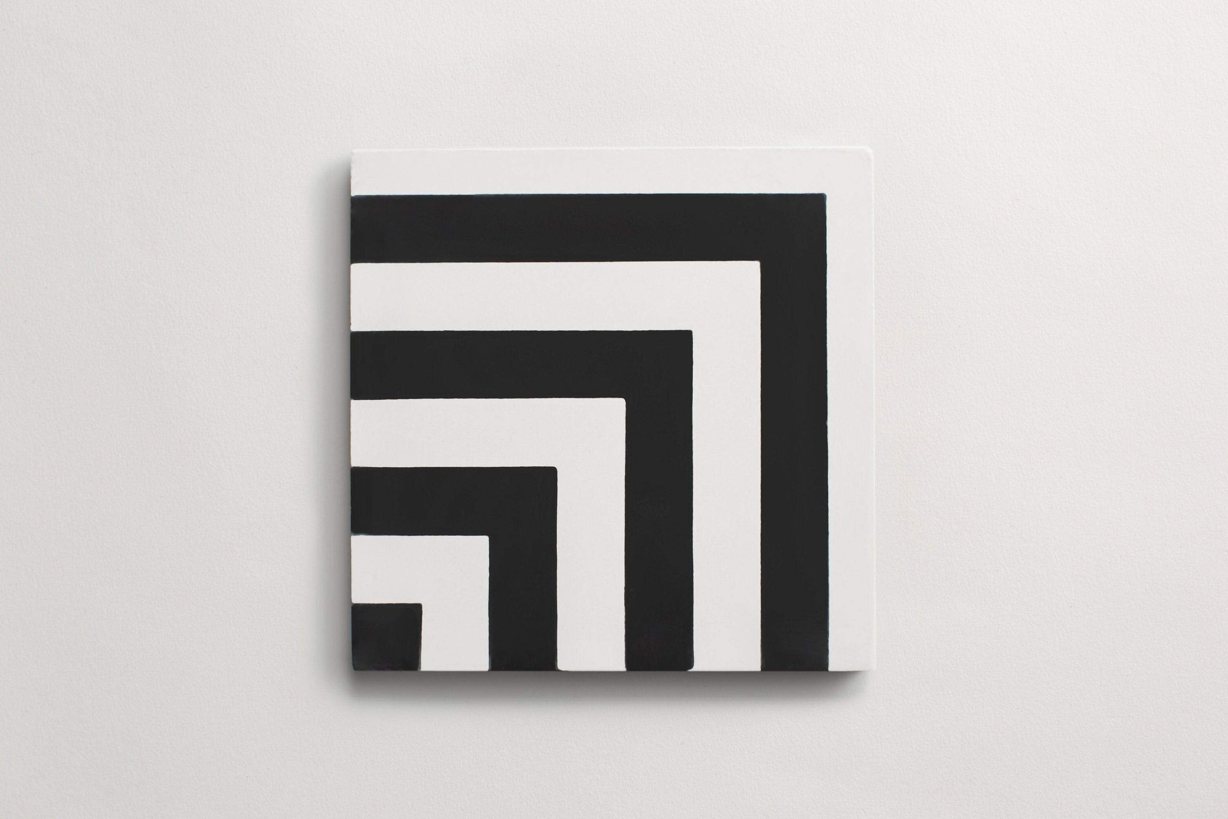 c_e_cement_square_target_black_white_square_c52301-main.jpg