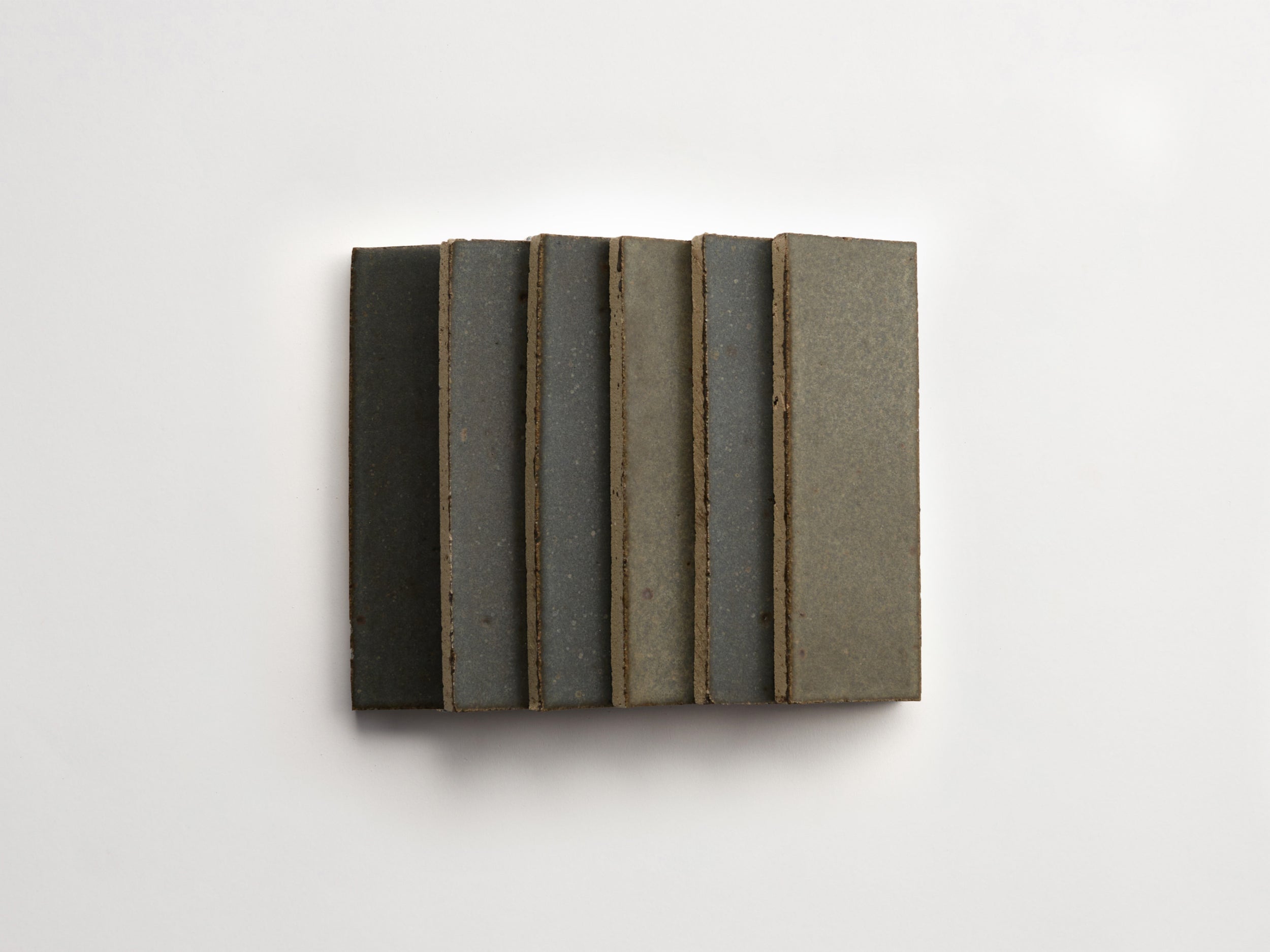 cle-tile-brick-stack-secondshelf-guild-ca21788.jpg