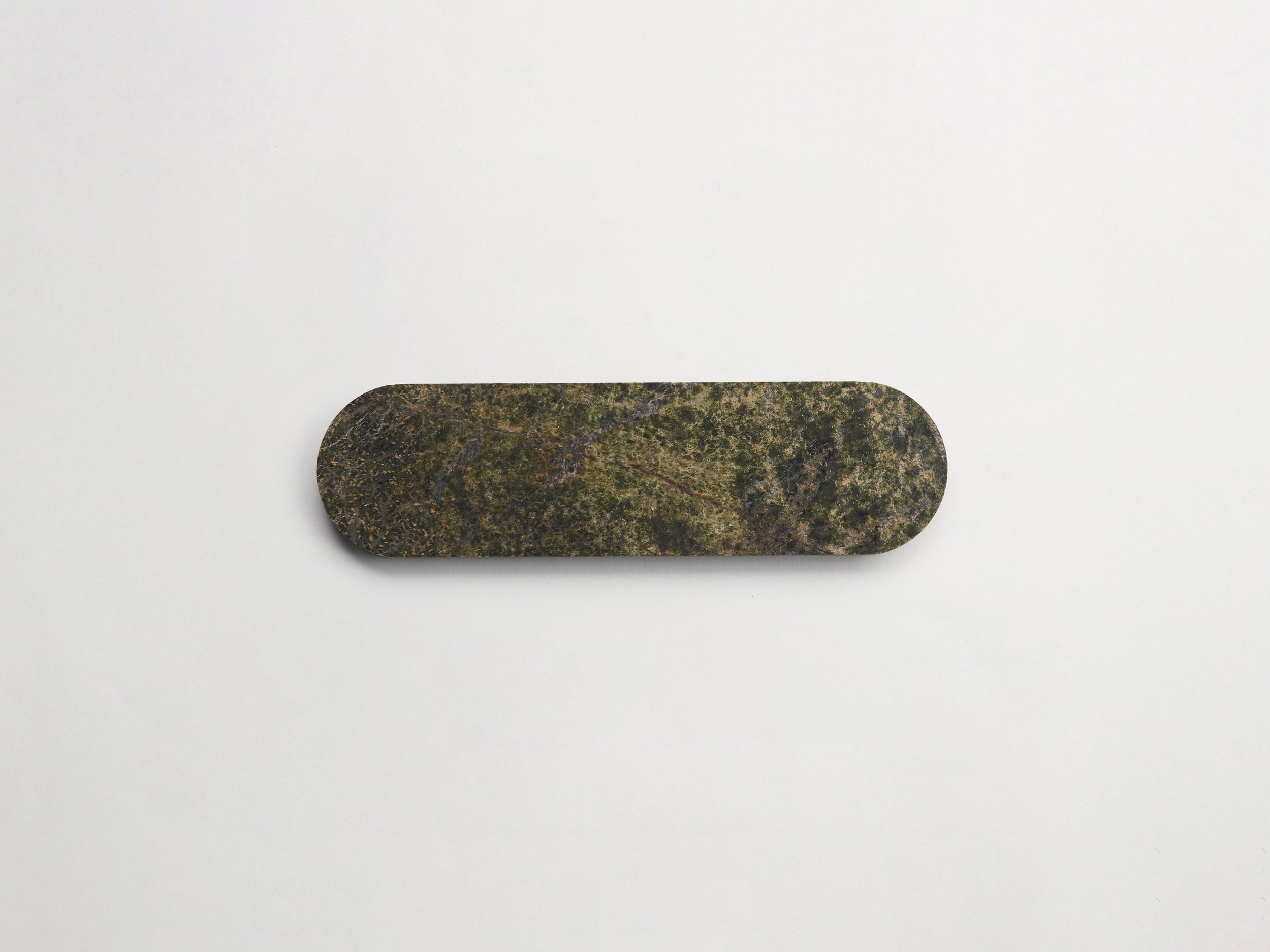 Cle-stone-lapidary-dark green-oval long-300dpi.jpg